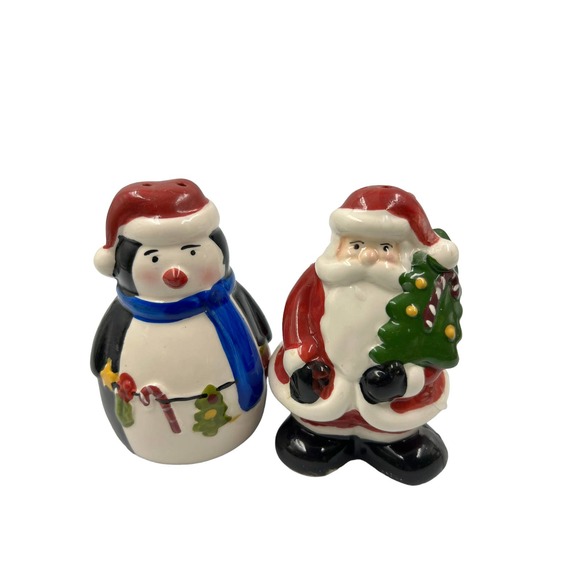 Christmas Santa and Penguin salt and pepper shakers - Picture 1 of 4